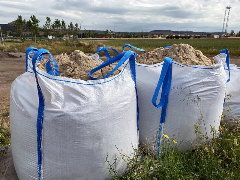 Movimientos de tierra en Tarragona E. Sabaté big bags escombros